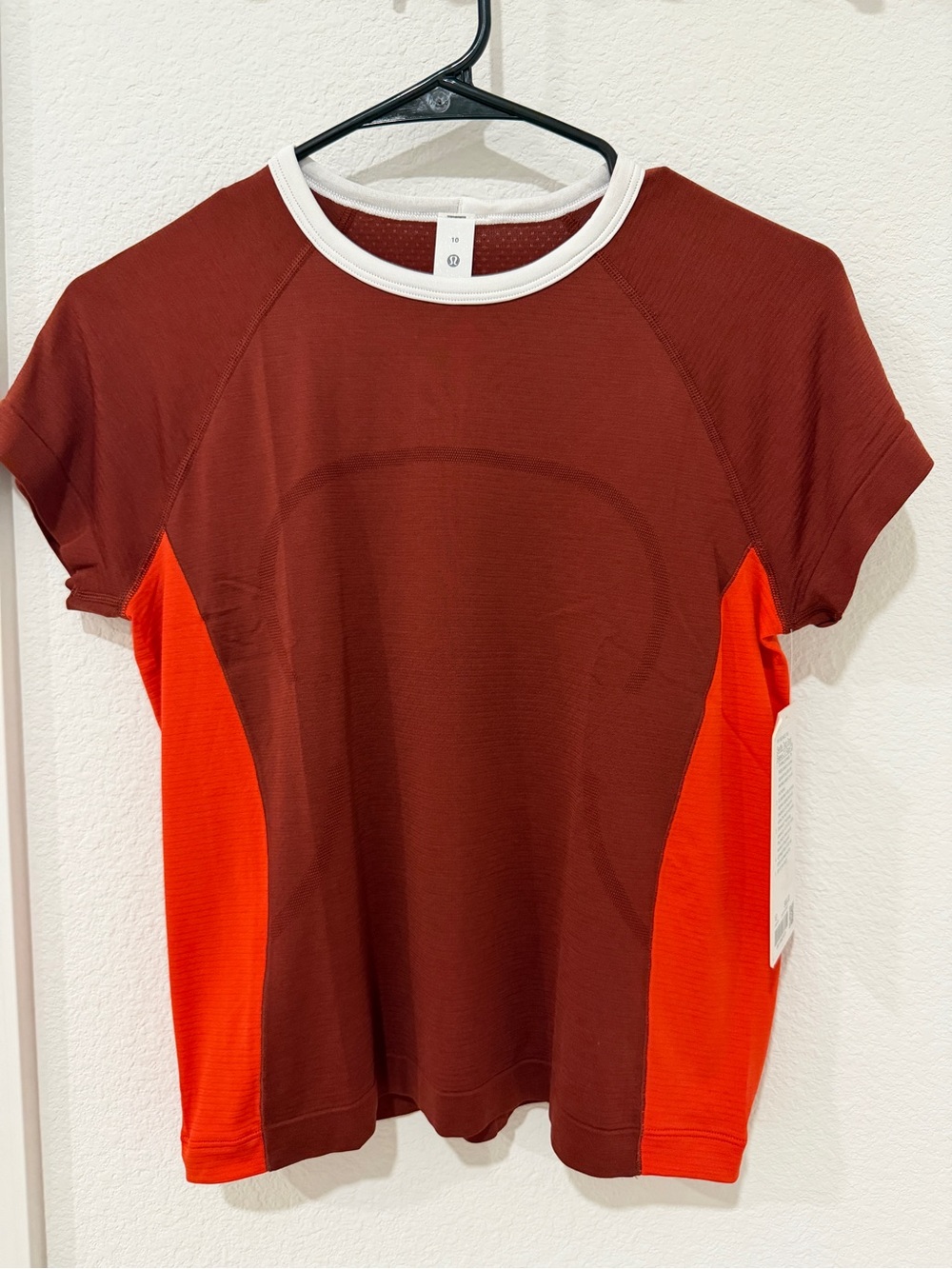 Lululemon Swiftly Tech Short Sleeves - Sz 10